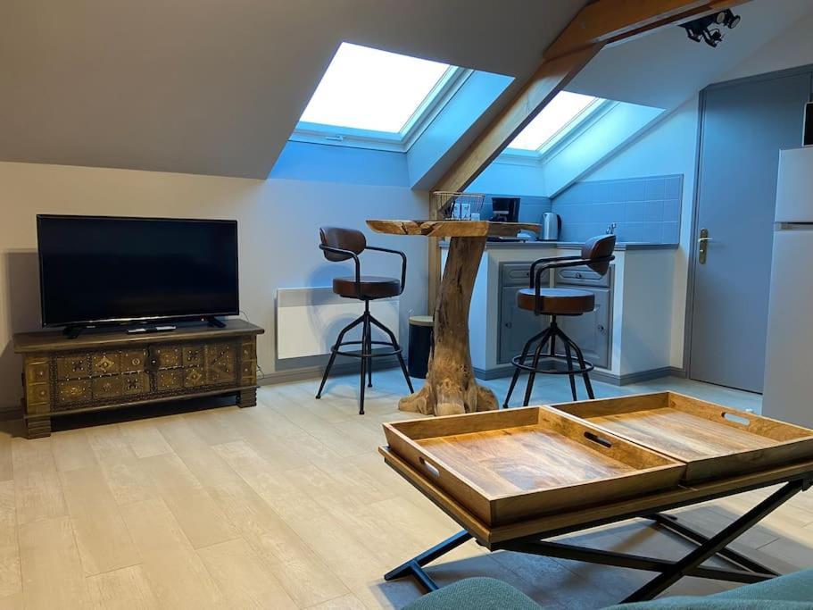Studio Factory Apartment อาเมียงส์ ภายนอก รูปภาพ